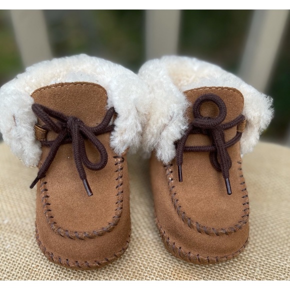 UGG Other - Baby UGG UGGS Sparrow Booties Boots Suede Sheepskin Moccasin Stitching Sz 2/3